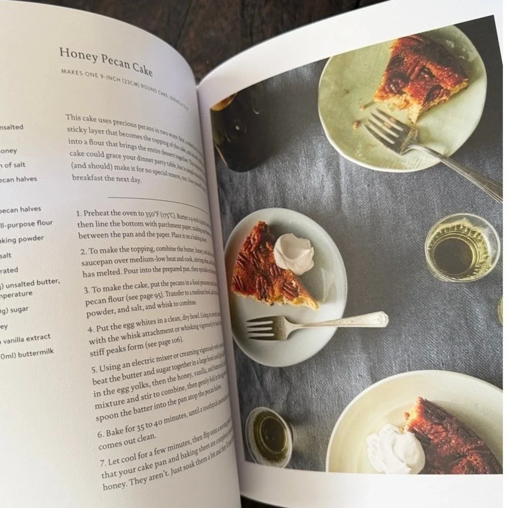 Food52‎ Baking 60 Sensational Treats Cookbook OS Brown Hardcover Recipes Gift